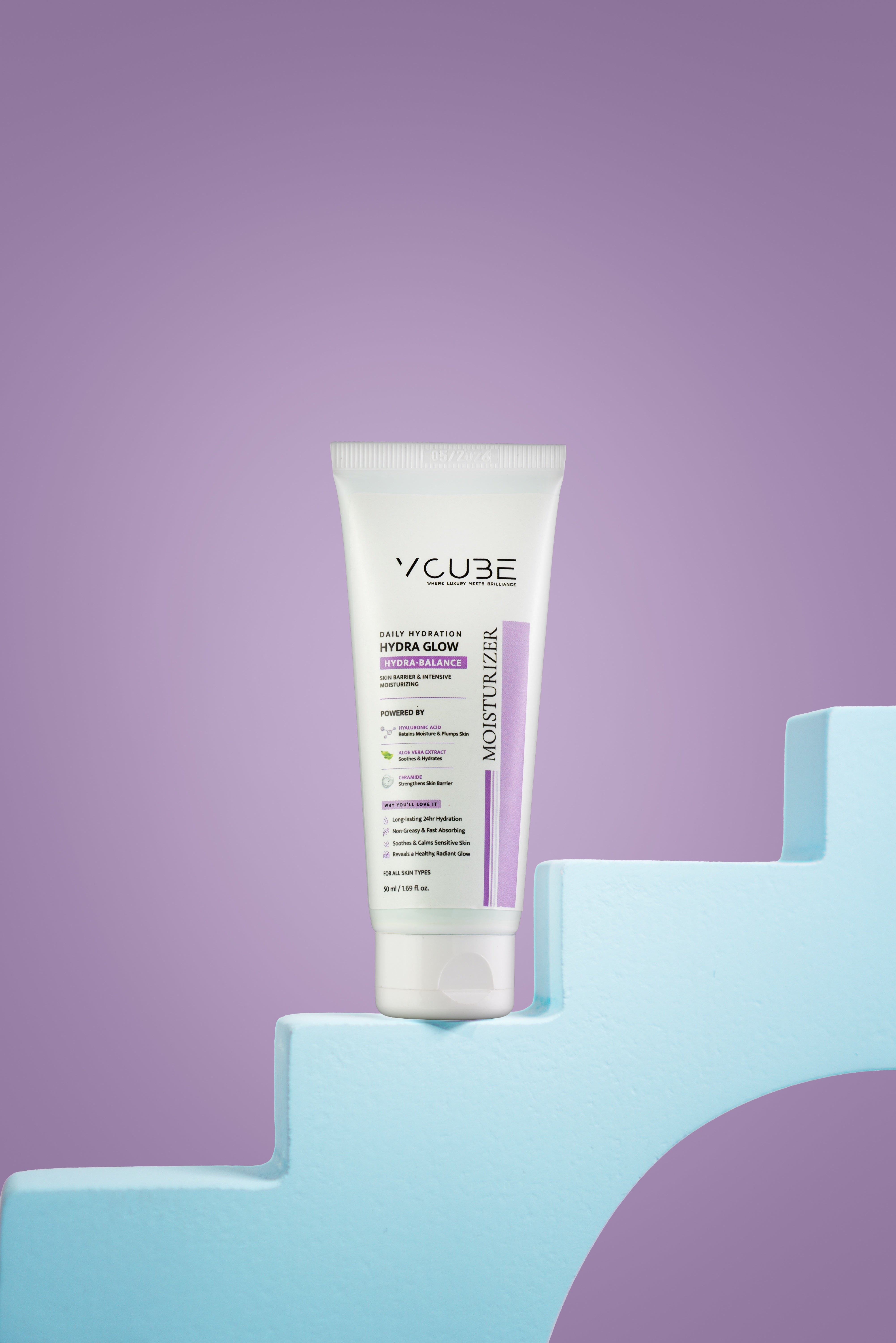 Hydra Glow Moisturizer  2% Hyaluronic Acid + 2% Ceramide